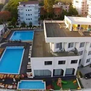 Hotel Sunborn